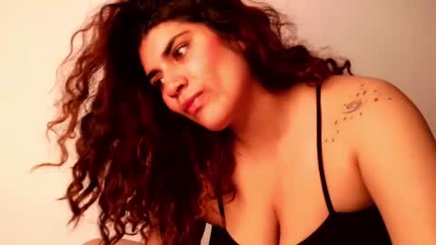 Snapshot of chantal_leon chatting on August 2026 03:58:02 PM online show from August 2026 03:58:02 PM
