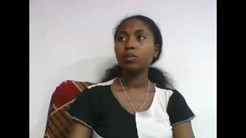 Snapshot of chantale483461 chatting on May 2026 04:04:02 PM chantale483461 online show from May 2026 04:04:02 PM
