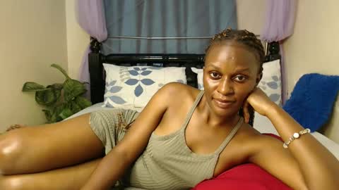 Chantel online show from December 2024 11:27:01 AM