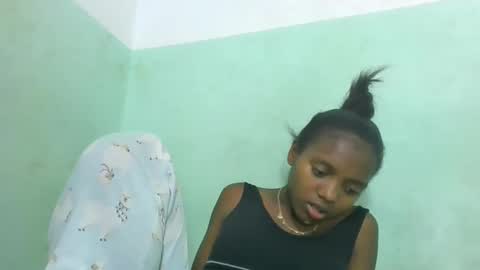 chanteuse655720 online show from May 2026 06:24:02 PM