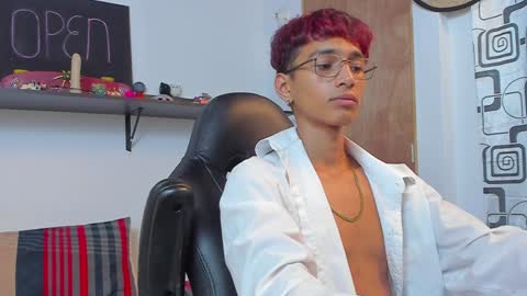 Snapshot of charlieerusso chatting on December 2024 08:12:01 AM Charles Russo online show from December 2024 08:12:01 AM