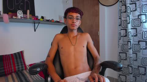 Snapshot of charlieerusso chatting on December 2024 08:00:01 AM Charles Russo online show from December 2024 08:00:01 AM