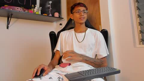 Snapshot of charlieerusso chatting on December 2024 12:26:01 AM Charles Russo online show from December 2024 12:26:01 AM