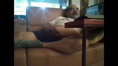 charlieo1953 online show from February 2025 08:00:02 AM