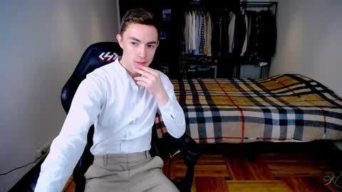 carlos reyes online show from February 2025 11:17:02 AM