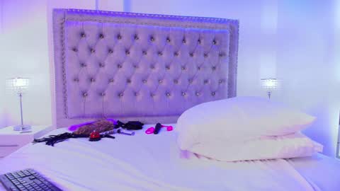 Snapshot of charlietaylorr__ chatting on December 2024 11:10:02 PM Charlie online show from December 2024 11:10:02 PM