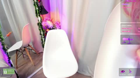 Snapshot of charloottee_1 chatting on December 2024 06:28:02 AM Char 3  Lets go for the 100 Thumb-Up   online show from December 2024 06:28:02 AM