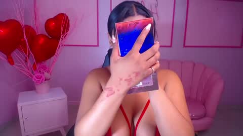 Charlote  online show from February 2025 10:37:02 AM