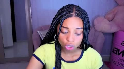 Snapshot of charlote_fun_a chatting on May 2026 01:11:01 AM Charlote online show from May 2026 01:11:01 AM