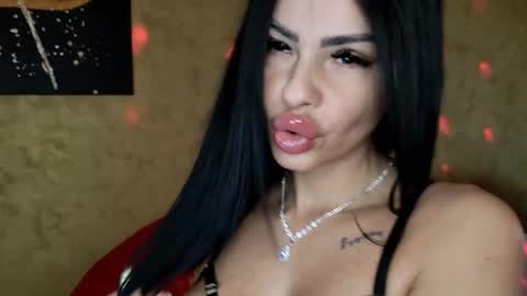 CHARLOTTE online show from December 2025 03:47:02 AM