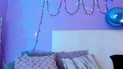 Char 3 online show from December 2025 03:40:02 PM