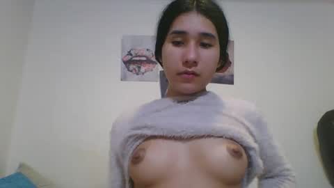 Snapshot of charlotte2852 chatting on December 2024 09:40:02 PM karinaa independent model online show from December 2024 09:40:02 PM