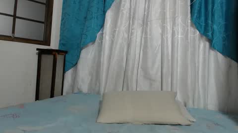 Snapshot of charlotte2852 chatting on February 2026 01:02:01 AM karinaa independent model online show from February 2026 01:02:01 AM