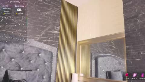 charlotte online show from December 2025 10:11:01 AM