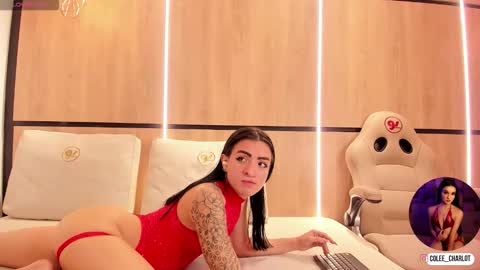 Charlotte colee online show from October 2025 11:44:01 AM