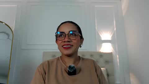 charlottte y dante online show from November 2025 04:12:01 AM