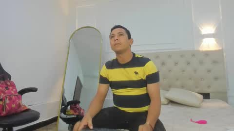 charlottte y dante online show from February 2026 03:32:02 AM