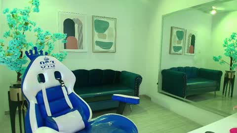 Snapshot of charlotte_etthan chatting on March 2025 06:50:02 AM Charlotte online show from March 2025 06:50:02 AM