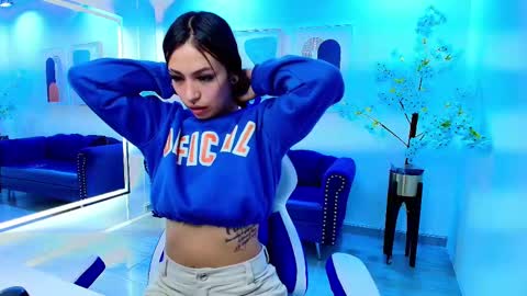 Snapshot of charlotte_etthan chatting on September 2025 03:50:02 AM Charlotte online show from September 2025 03:50:02 AM