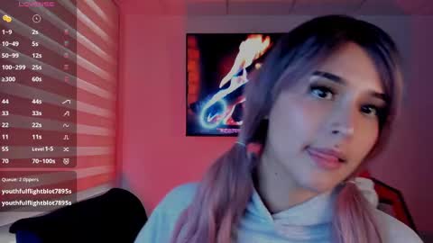 Snapshot of charlotte_greys chatting on October 2025 09:02:01 PM Charlotte  online show from October 2025 09:02:01 PM