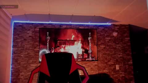 Charlotte  online show from December 2025 11:58:01 PM