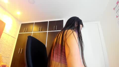 Snapshot of charlotte_icee chatting on January 2025 04:16:02 PM Charlotte Icee online show from January 2025 04:16:02 PM