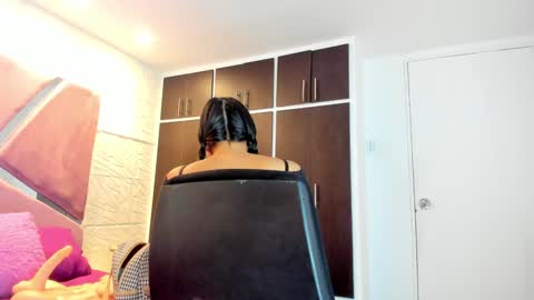 Snapshot of charlotte_icee chatting on February 2025 03:41:02 PM Charlotte Icee online show from February 2025 03:41:02 PM