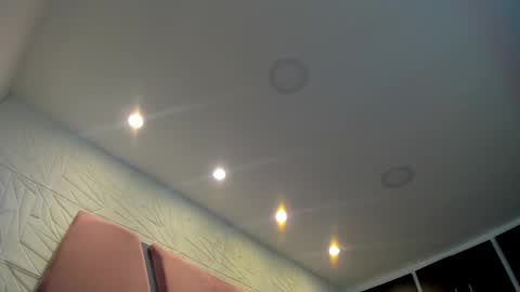 Snapshot of charlotte_icee chatting on February 2025 07:14:02 PM Charlotte Icee online show from February 2025 07:14:02 PM