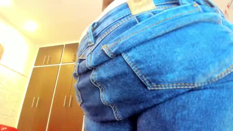 Snapshot of charlotte_icee chatting on February 2025 05:42:01 PM Charlotte Icee online show from February 2025 05:42:01 PM