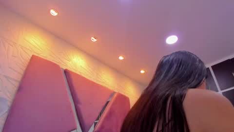 Snapshot of charlotte_icee chatting on March 2025 07:06:02 PM Charlotte Icee online show from March 2025 07:06:02 PM