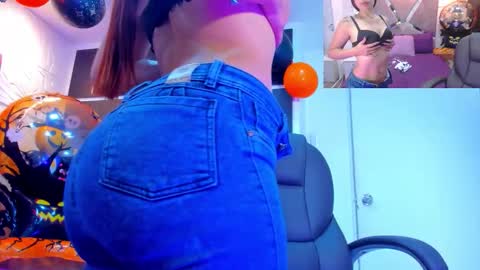 Snapshot of charlotte_icee chatting on October 2025 05:36:02 PM Charlotte Icee online show from October 2025 05:36:02 PM