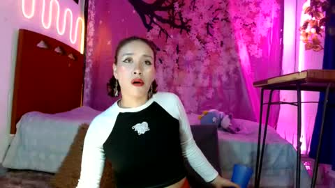 Snapshot of charlotte_morh_ chatting on June 2026 02:03:01 AM charlotte_morh_ online show from June 2026 02:03:01 AM