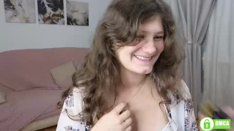 Snapshot of charlotte_wow chatting on November 2025 01:37:01 AM Charlotte online show from November 2025 01:37:01 AM