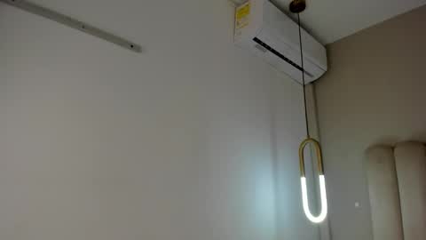 Snapshot of charlottedupontt chatting on February 2026 12:58:02 PM Charlotte online show from February 2026 12:58:02 PM