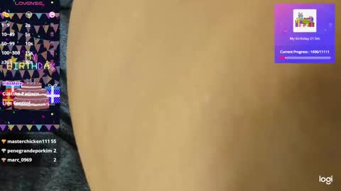 Snapshot of charlottee17 chatting on February 2025 02:06:02 PM ANDRE online show from February 2025 02:06:02 PM