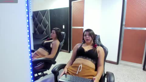 Snapshot of charlottee_starr chatting on September 2025 07:57:01 PM charlottee_starr online show from September 2025 07:57:01 PM