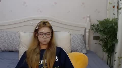 Charlotte online show from October 2025 02:40:01 PM