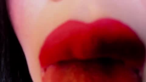 Snapshot of charlottemeyerr chatting on February 2025 05:31:01 PM charlot online show from February 2025 05:31:01 PM