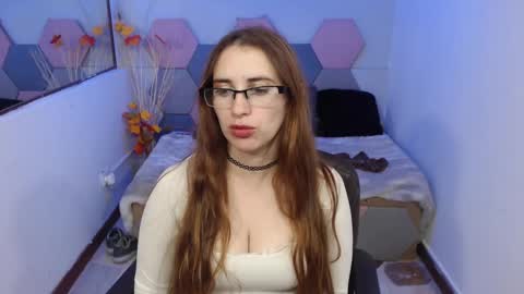 Snapshot of charlottetaylor_ chatting on January 2025 10:07:02 AM Charlotte Taylor online show from January 2025 10:07:02 AM
