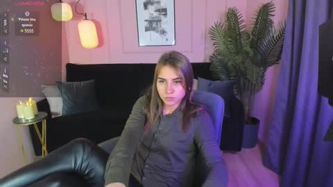 Bianca online show from February 2025 12:00:02 PM