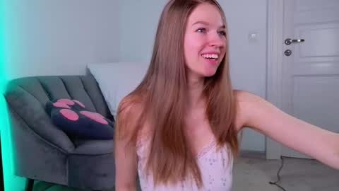 Ruru online show from February 2026 06:02:02 AM