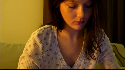 katie online show from February 2026 08:01:02 PM