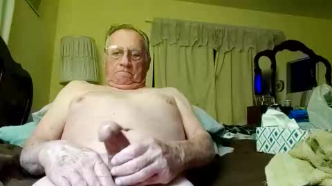 chatoffmale60 online show from November 2025 01:10:02 PM