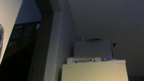 chaturbatordeluxe online show from December 2025 03:25:02 AM