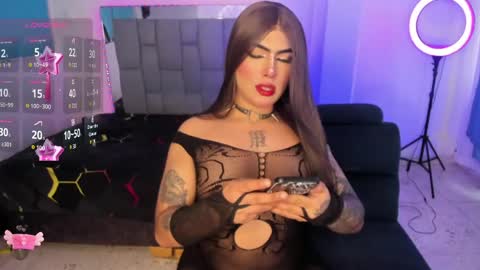 Sophie  online show from June 2026 06:23:02 PM