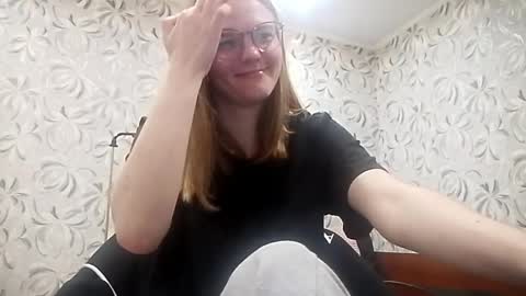 Olivia online show from May 2026 10:36:01 PM