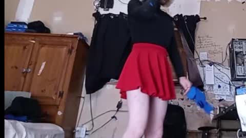Snapshot of cheerleader_crossdresser chatting on May 2026 11:04:01 AM cheerleader_crossdresser online show from May 2026 11:04:01 AM