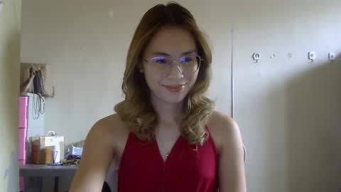 chelly4u69 online show from September 2025 03:50:01 AM