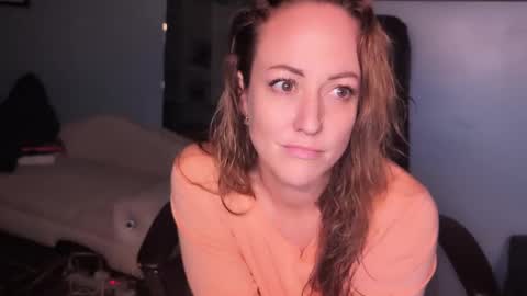 Snapshot of chelseelynn chatting on February 2025 08:35:01 AM chelsee lynn online show from February 2025 08:35:01 AM