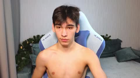 LUCASRYANPVT IS OPEN online show from December 2024 08:31:02 AM